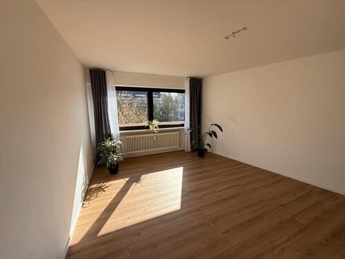 Foto - 1 Zimmer Erdgeschoßwohnung zur Miete in Saarbrücken