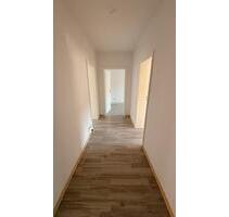 Sonnendurchflutete, renovierte Wohnung mit neuer Küche - Wilhelmshaven Altengroden