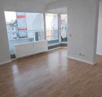 Helle 2-Zimmer Wohnung mit großem Balkon - Saarbrücken