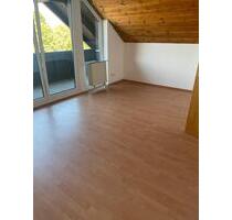 Helle 3-Zi-DG Wohnung in Allersberg