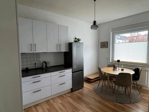 Foto - stilvolle 2-Zimmer-Wohnung in der List, mit EBK und Waschmaschine