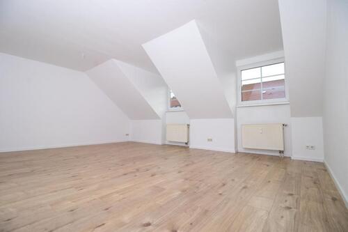 Foto - NEU SANIERT + LICHTDURCHFLUTET + TOP LAGE + ZENTRAL + TOP GRUNDRISS