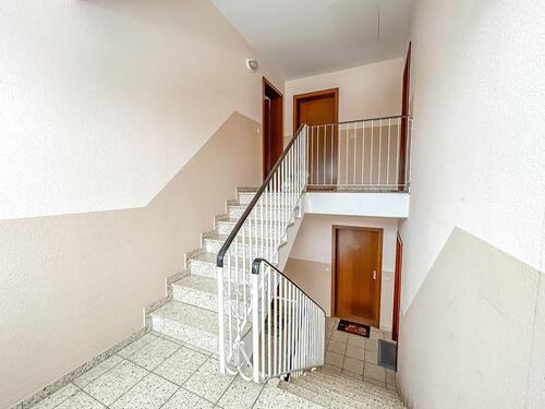 Foto - Dachgeschosswohnung mit Komfort und Stil – jetzt verfügbar