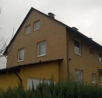 2 Zimmer Wohnung im DG - 480,00&nbsp;EUR Kaltmiete, ca.&nbsp; 38,00&nbsp;m&sup2; in Gifhorn (PLZ: 38518)