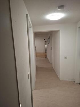 Foto - 3-Zimmer-Dachgeschosswohnung in Illingen – Hauptstraße