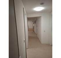 3-Zimmer-Dachgeschosswohnung in Illingen – Hauptstraße