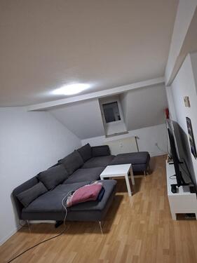 Foto - 3 Zimmer Dachgeschoßwohnung zur Miete in Illingen