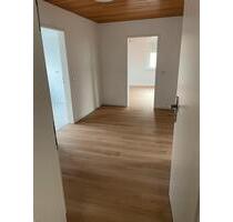 Schöne, großzügige 2 ZKB Wohnung in bevorzugter Lage von SLS - Saarlouis