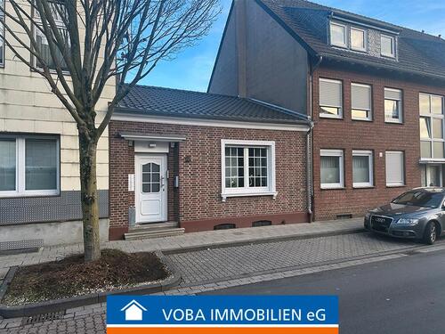 Foto - Im Herzen der Wallfahrtsstadt! - 1.000,00&nbsp;EUR Kaltmiete, ca.&nbsp; 118,00&nbsp;m&sup2;