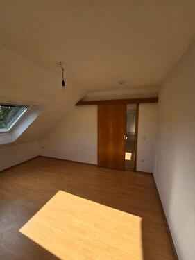 Foto - 2 Zimmer Dachgeschoßwohnung zur Miete in Bochum