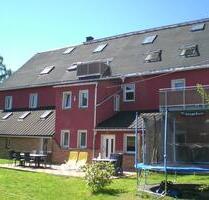 Gruppenhaus Freizeit FeWo Familienfeier b 28P Sauna Spielplatz - Crottendorf