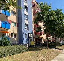 ++ 4 Zimmer mit Balkon ++ - 460,00&nbsp;EUR Kaltmiete, ca.&nbsp; 78,30&nbsp;m&sup2; in Stralsund (PLZ: 18437) Langendorfer Berg