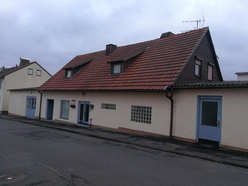 Foto - Laden und Lagerflächen auch als Werkstatt nutzbar