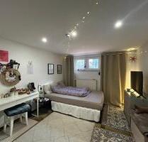 Wunderschöne sanierte WG nahe U-Bahn und Einkaufszentrum - Berlin Neukölln