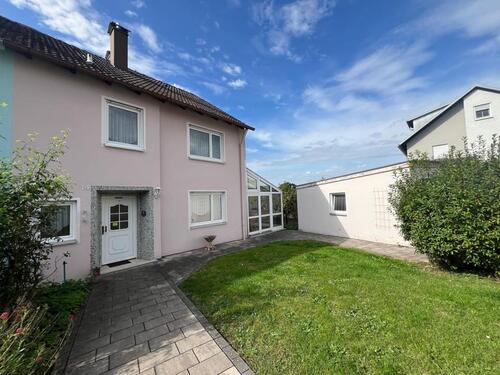 Foto - ***DHH mit Wintergarten,Garage,EBK und Garten***