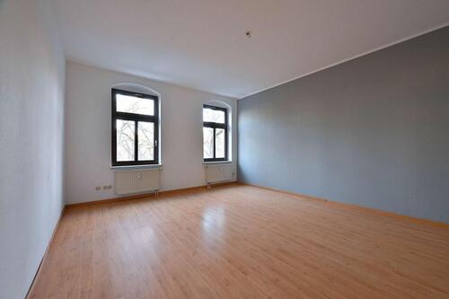 Foto - Wohnen & Wohlfühlen, 3-Raum-Wohnung mit großer Parkanlage vor der Haustür in ChemnitzHilbersdorf