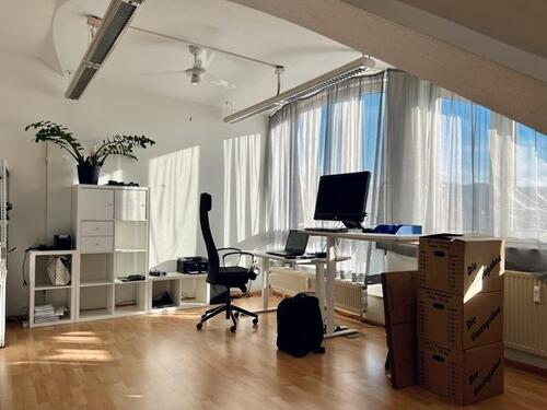 Foto - Büro mit Aussicht - 460,00 EUR Kaltmiete,