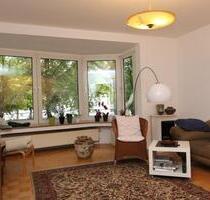 3-Zimmer Wohnung 1. Etage, 2 Balkone - Düsseldorf Stadtbezirk 8