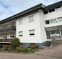 helle 2-Zimmer-Wohnung 60 m, mit großem Balkon 18 m² - Bad Herrenalb