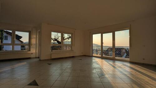 Foto - 4.5 Zimmer Hochparterre zur Miete in Dürbheim