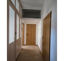 Einzigartig geschnittene 4-Raum Wohnung - ,,Dusche trifft Küche