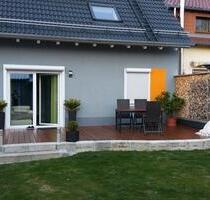 Moderne Doppelhaushälfte mit großem Platzangebot, Südterrasse - Eschenbach in der Oberpfalz