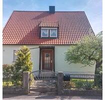 Einfamilienhaus mit Garten - 200.000,00&nbsp;EUR Kaufpreis, ca.&nbsp; 120,00&nbsp;m&sup2; in Donnersdorf (PLZ: 97499)