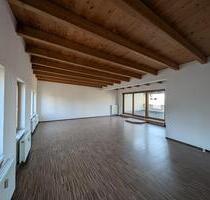 helle geräumige 2 Raum Dachgeschosswohnung Nähe Steintor - Halle (Saale) Am Wasserturm/Thaerviertel