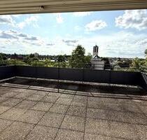 100qm Penthouse + 70 qm Terrasse + Weitblick. Neu renoviert. - Weinheim