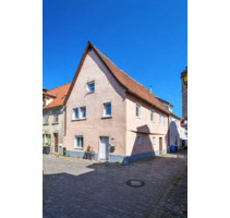 Wohnung bzw ganzes Einfamilienhaus zu vermieten - Ochsenfurt