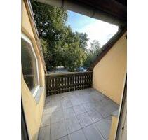 Helle 2-Zimmer-Wohnung (54 m²) mit Küche, Balkon und Stellplatz - Bad Pyrmont