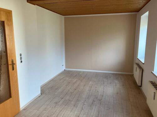 Foto - Schöne helle neu renovierte Wohnung ideal für Singles!
