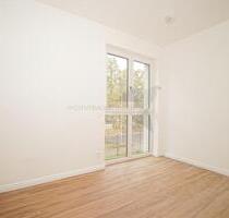 ++ Ihr Wohntraum am Pelzmühlenteich ++ 4-Räume, barrierefrei mit 2 Balkonen, EBK & Tiefgarage - Chemnitz Rabenstein