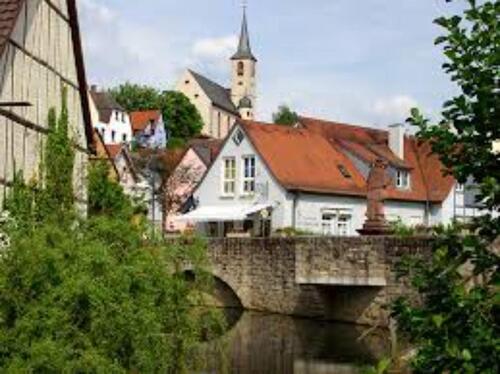 Foto - 5 Zimmer Etagenwohnung zur Miete in Eußenheim