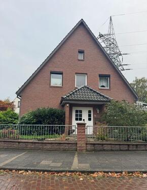 Foto - Haus ( Doppelhaushälfte) mit viel Potenzial im Bremer Norden