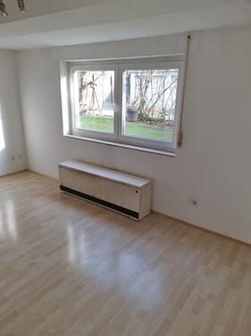 Foto - Souterrain: HobbyraumWerkstatt mit Küchen und Badezimmer