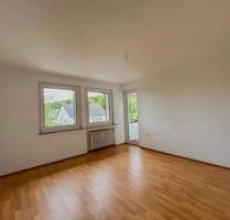 Helle 2-Zimmer-Wohnung mit Balkon, Loggia und Blick ins Grüne in - Heiligenhaus