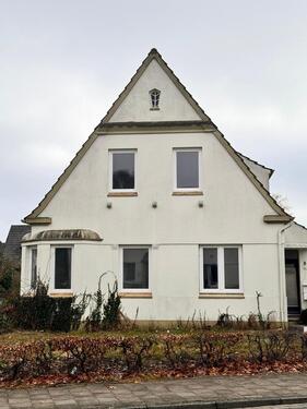 Foto - Moderne Erdgeschosswohnung, kernsaniert – ca. 100 m²