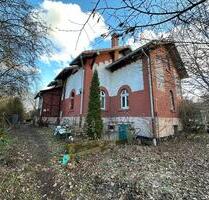 Altes Bahnwärterhäuschen in 34613 Schwalmstadt-Allendorf - Meinerzhagen