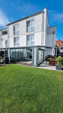 Foto - Attraktives Reiheneckhaus mit neuem Wintergarten und Solaranlage