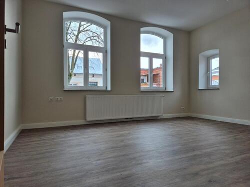 Foto - Erstbezug nach Modernisierung - Helle 2 Zimmerwohnung im EG