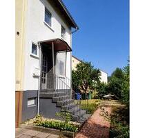 Reihenendhaus mit Garten, Garage & Stellplatz zu vermieten - Cölbe