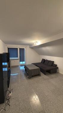 Foto - Schöne 3-Zimmer-Dachgeschosswohnung in ruhiger Lage – Wendschott