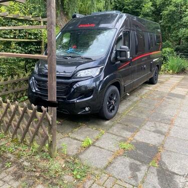 Foto - Stellplatz für PKW, Auto, Wohnmobil