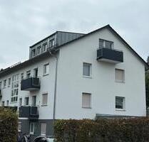 Attraktive 2,5-Zi.-Wohnung mit Balkon, 3. OG, vollsaniert, Küche - Nagold