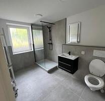 Kernsanierte Wohnung mit Garten & Einliegerwohnung - Püttlingen