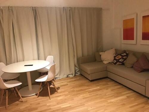 Foto - 1 Zimmer Hochparterre in Köln