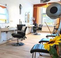 vermiete Frieseursalon - 600,00&nbsp;EUR Kaltmiete, ca.&nbsp; 45,00&nbsp;m&sup2; in Waren (Müritz) (PLZ: 17192)