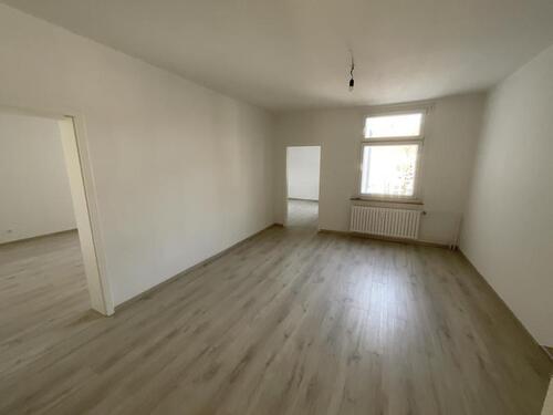 Foto - Einzugsrenovierte 3-Zimmerwohnung in ruhiger Lage