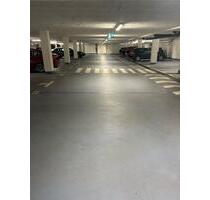 Tiefgaragenstellplatz in der Nähe von Lübeck Innenstadt + Hbf.